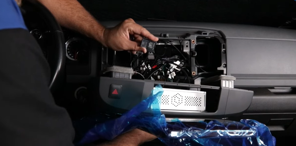 Linkswell XL Tesla Screen Radio for 2013-2018 Dodge Ram