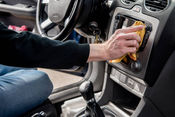 clean car stereo CD player